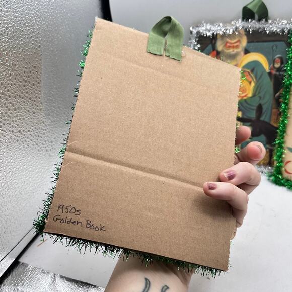 Vintage 1950s Children’s Story Book Page displays kitschy golden book Christmas - Picture 4 of 7